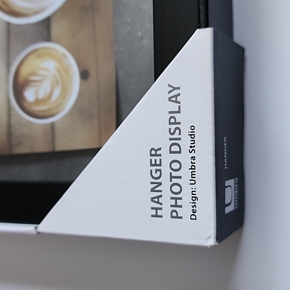 Umbra Hanger Photo Display - Picture 3 of 8